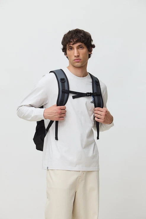Mochila Blue Banana Unisex Adventure Negra - Imagen 4